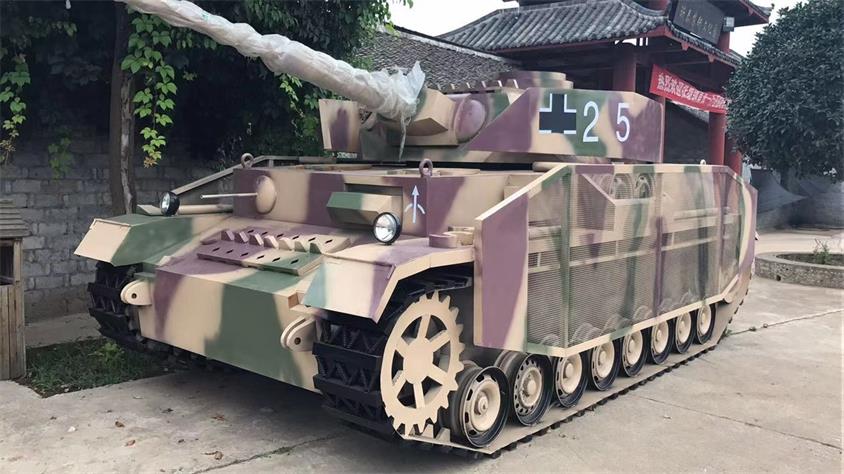 富川坦克模型